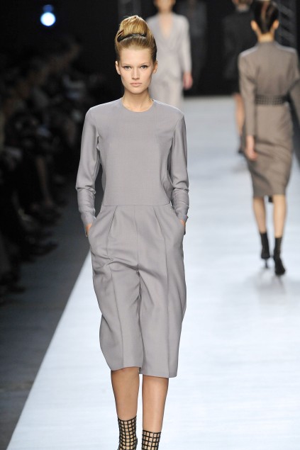 Yves Saint Laurent 09ĸDƬ