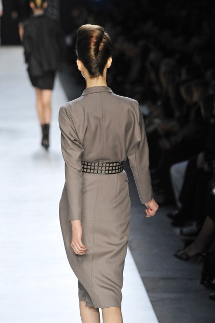 Yves Saint Laurent 09ĸDƬ