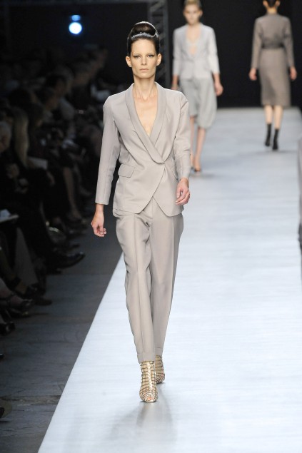 Yves Saint Laurent 09ĸDƬ