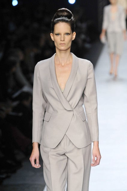 Yves Saint Laurent 09ĸDƬ