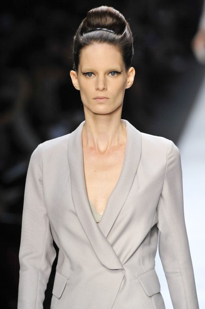Yves Saint Laurent 09ĸDƬ