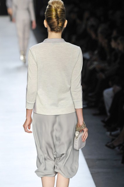 Yves Saint Laurent 09ĸDƬ