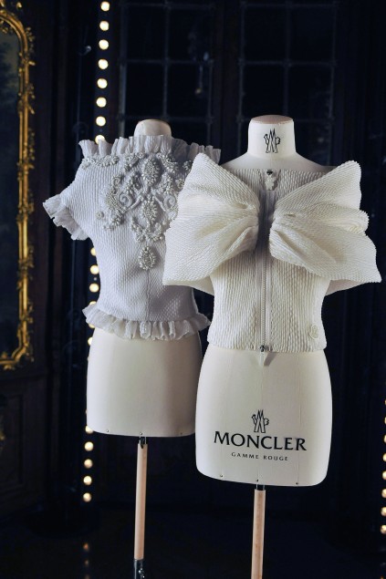 Moncler 09ĸDƬ