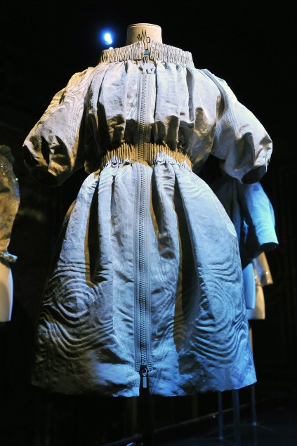 Moncler 09ĸDƬ
