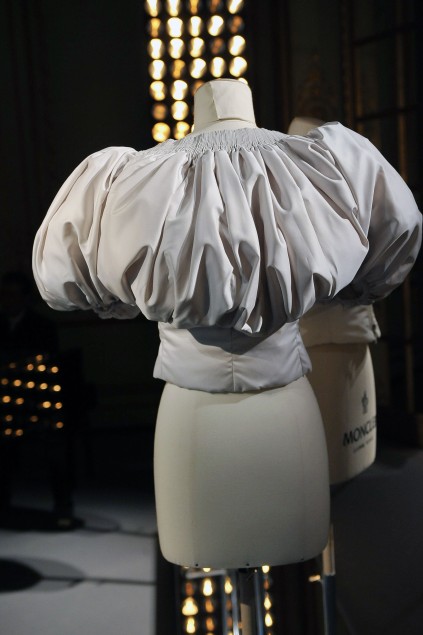 Moncler 09ĸDƬ