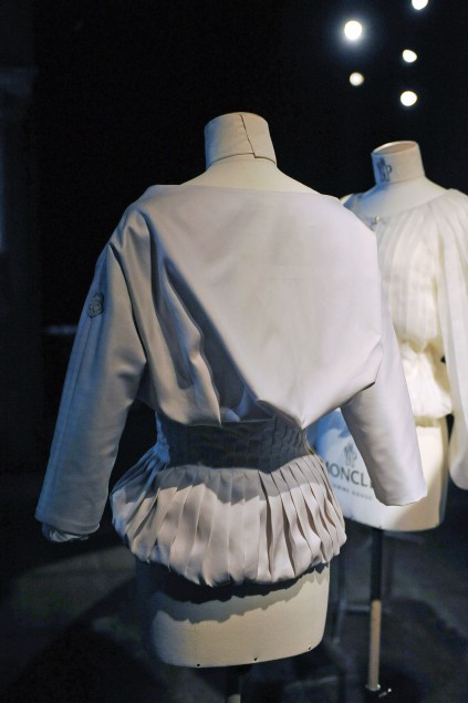 Moncler 09ĸDƬ