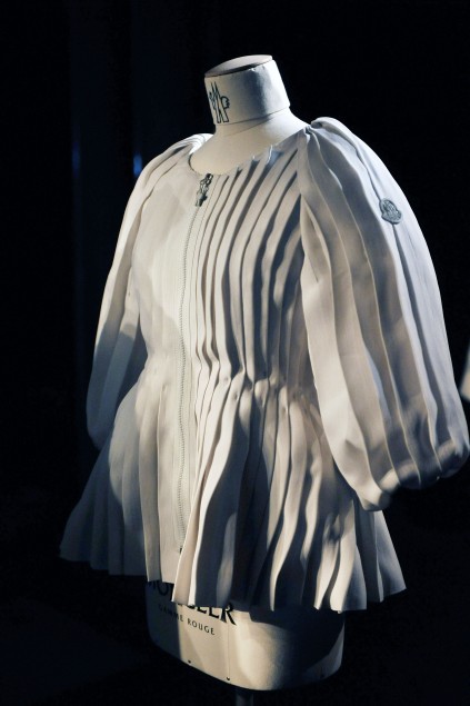 Moncler 09ĸDƬ
