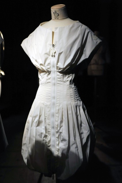 Moncler 09ĸDƬ