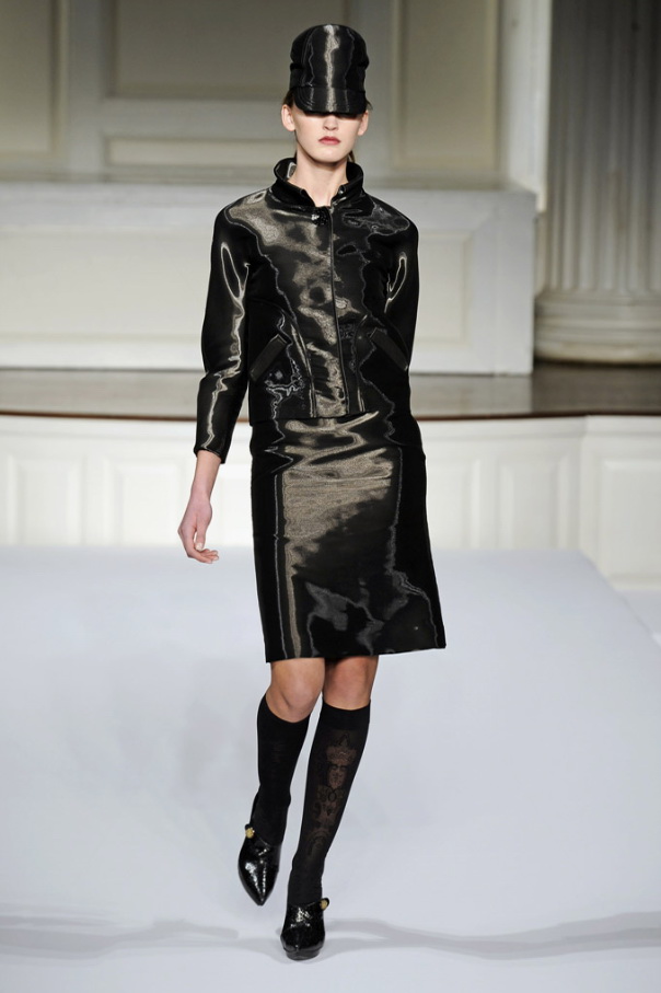 Oscar de la Renta 09ﶬDƬ