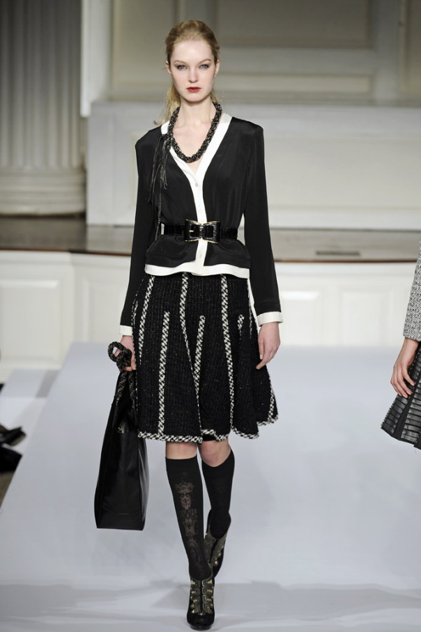 Oscar de la Renta 09ﶬDƬ