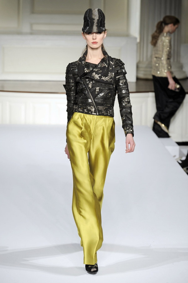 Oscar de la Renta 09ﶬDƬ