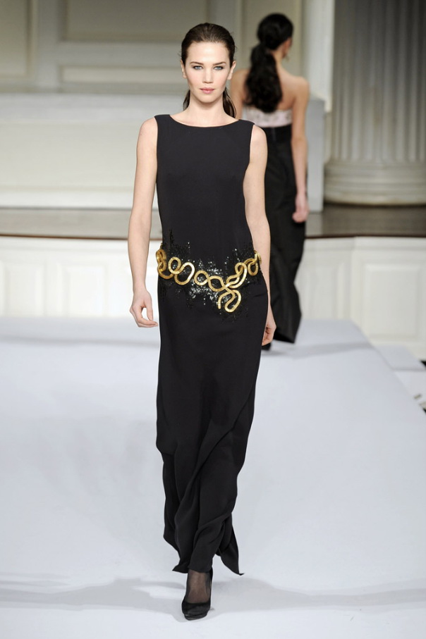 Oscar de la Renta 09ﶬDƬ