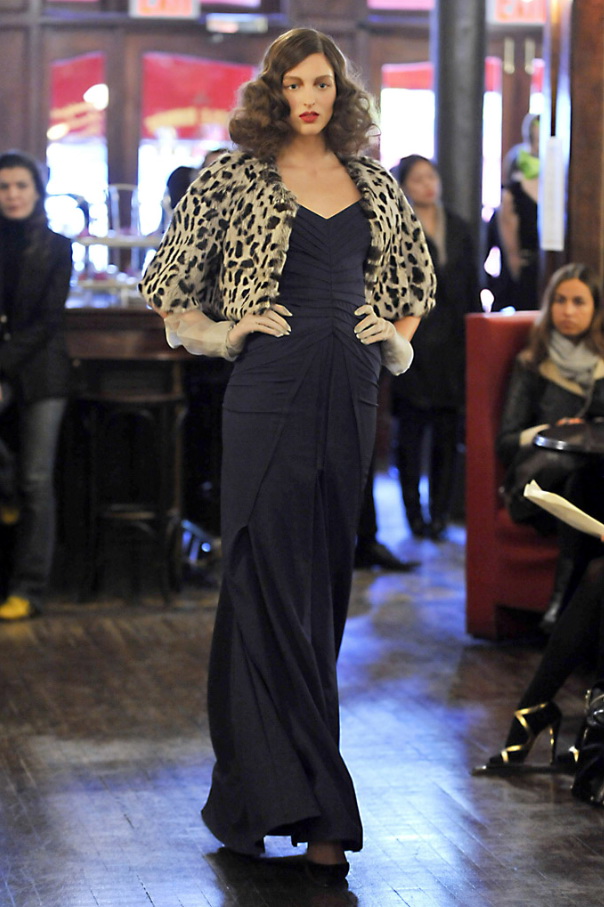 Zac Posen 09ﶬDƬ
